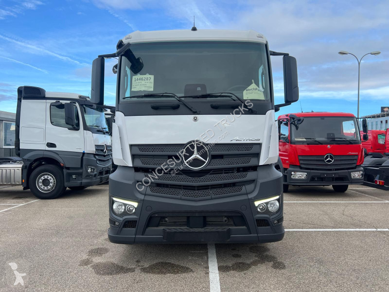 جرار Mercedes  1845 LS