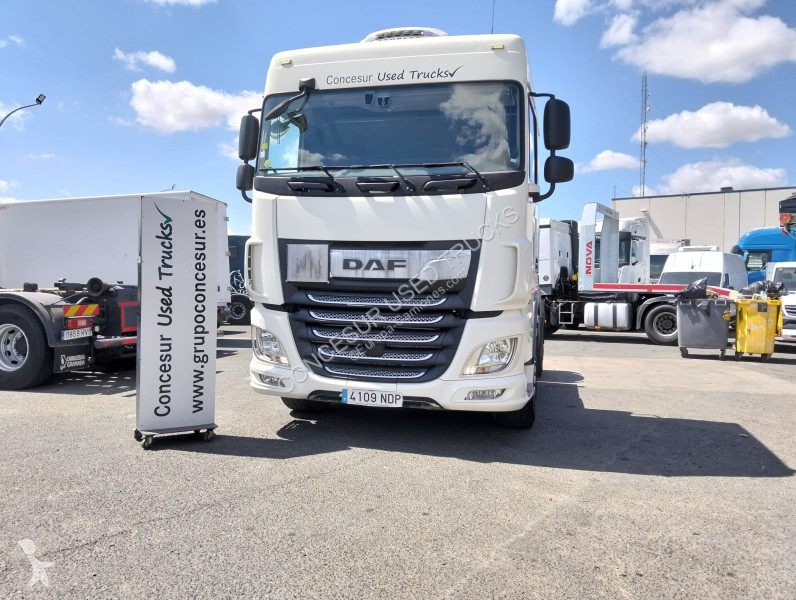 Cabeza tractora DAF  480