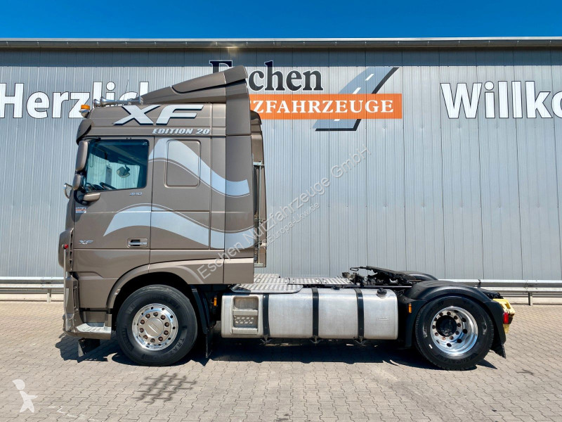 Tracteur DAF XF  | 2x...