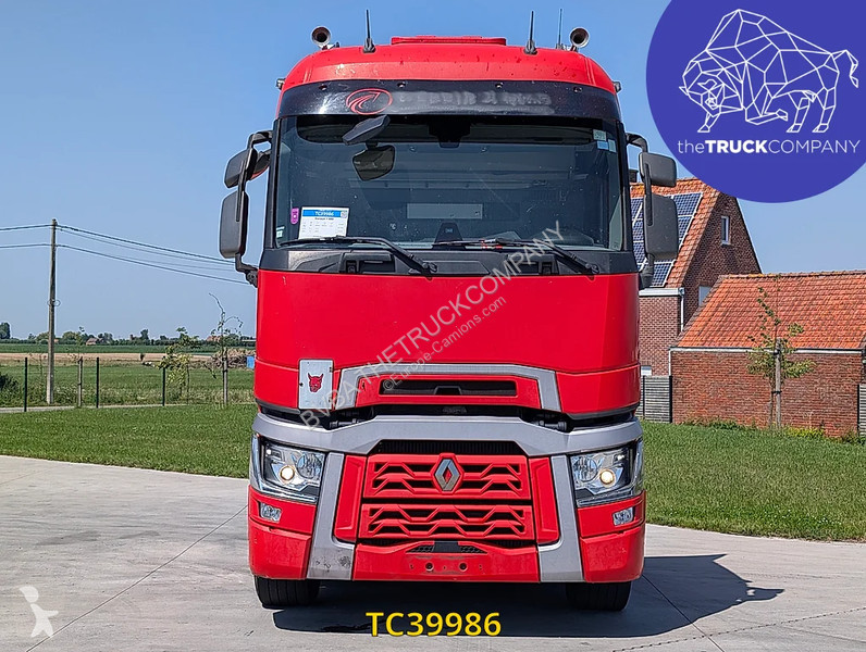 جرار Renault T 480