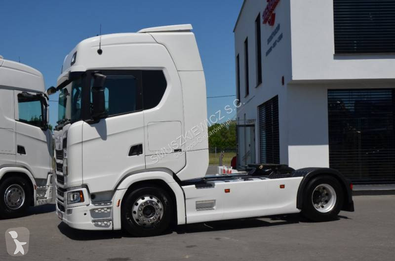 جرار Scania