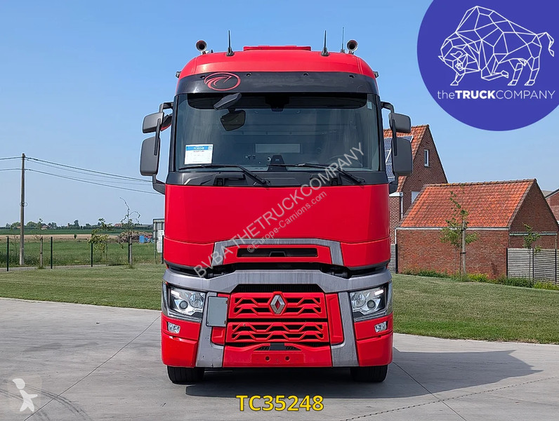جرار Renault T 480