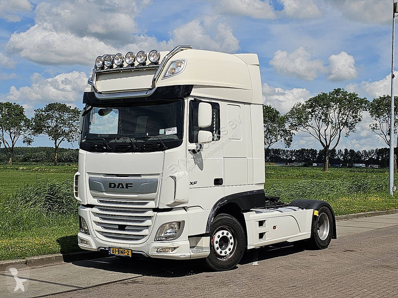 Тягач DAF XF