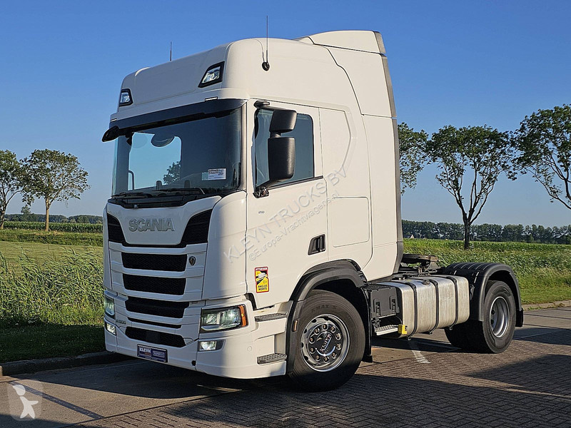 Traktor Scania 500