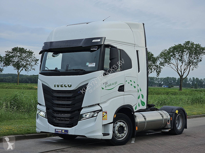 جرار Iveco AS440S46 LNG