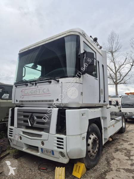 جرار Renault