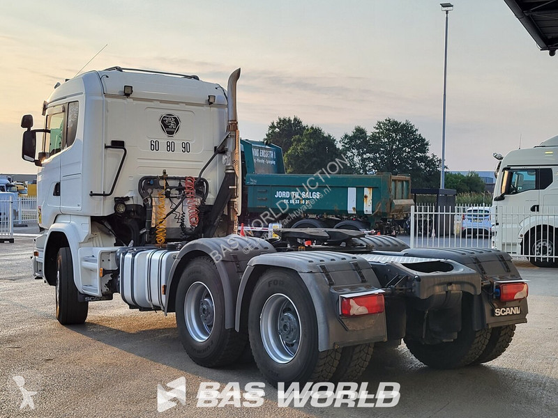 Cap tractor Scania 580