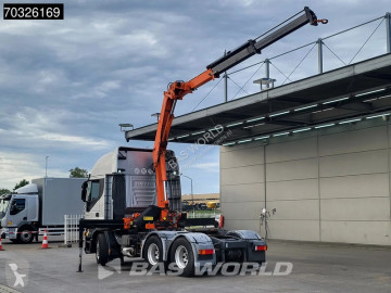 Влекач Iveco