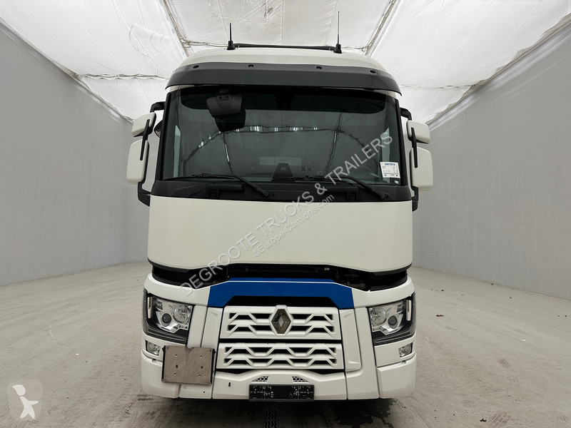 جرار Renault T460*