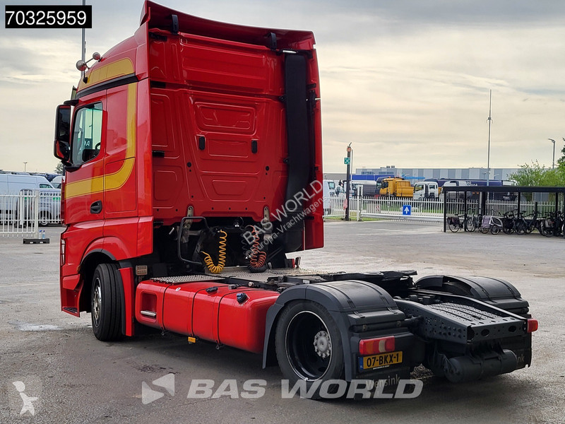 جرار Mercedes 1842 4X2 StreamSpace Mega...
