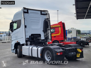 Влекач Ford F-Max 500 4X2 2x Tanks Standklima ACC PTO Navi M.O.T.