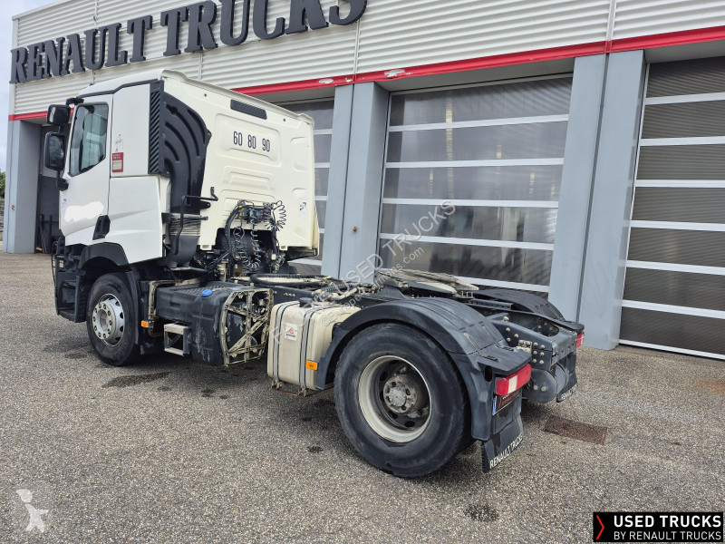 جرار Renault