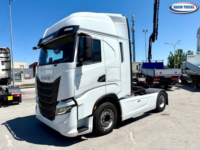 جرار Iveco