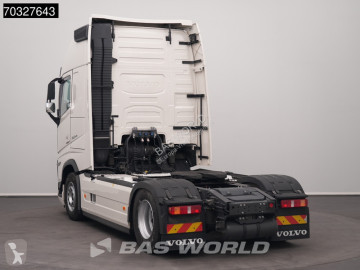 Влекач Volvo F6 FH 460 4X2 XL 2xTanks VEB+ I-ParkCool ACC