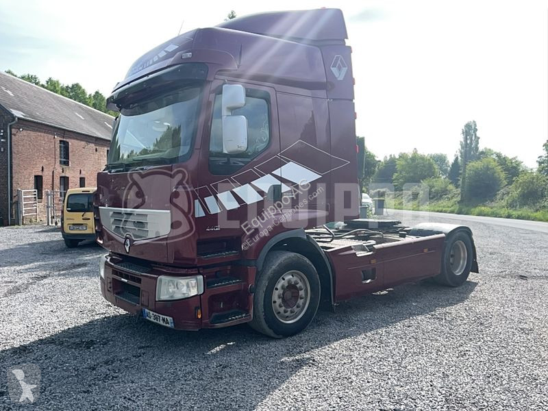 Tracteur Renault 440