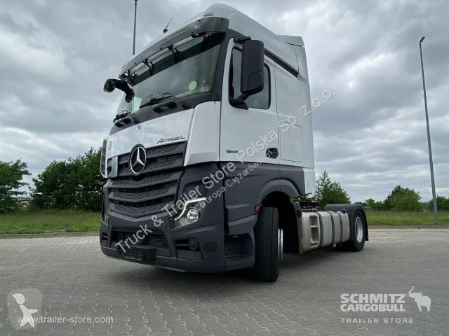 جرار Mercedes Sattelzugmaschine