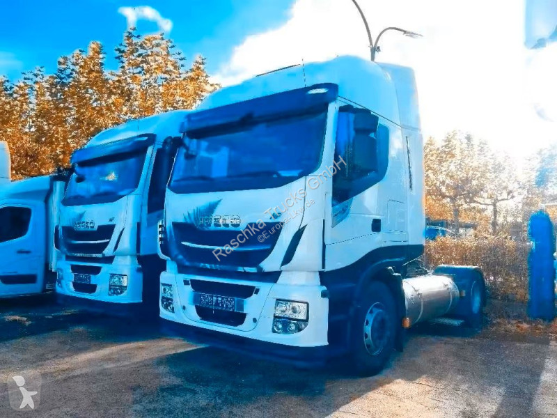 جرار Iveco 460 NP*LNG* 2 STÜCK VORHANDEN*Retarder*