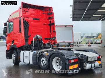 Влекач Renault