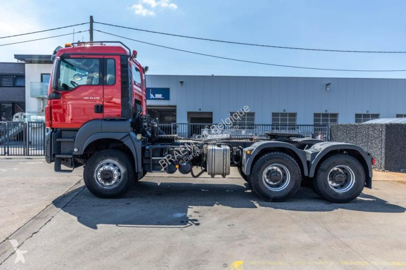 جرار MAN 33.470 BBS-6x6 (motor new 28.000 km)