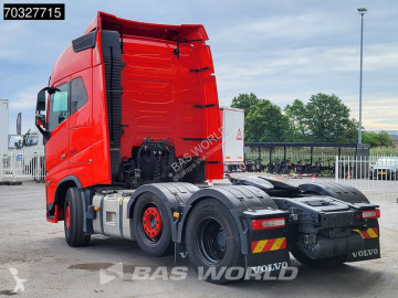 Влекач Volvo FH16 650 6X2 Lift+Lenkachse I-ParkCool ACC Navi Leder M.O.T