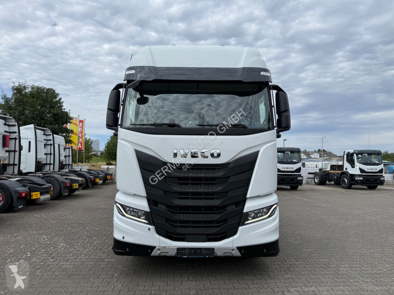 Trekker Iveco STRALIS SWAY AS440S49T/FP...