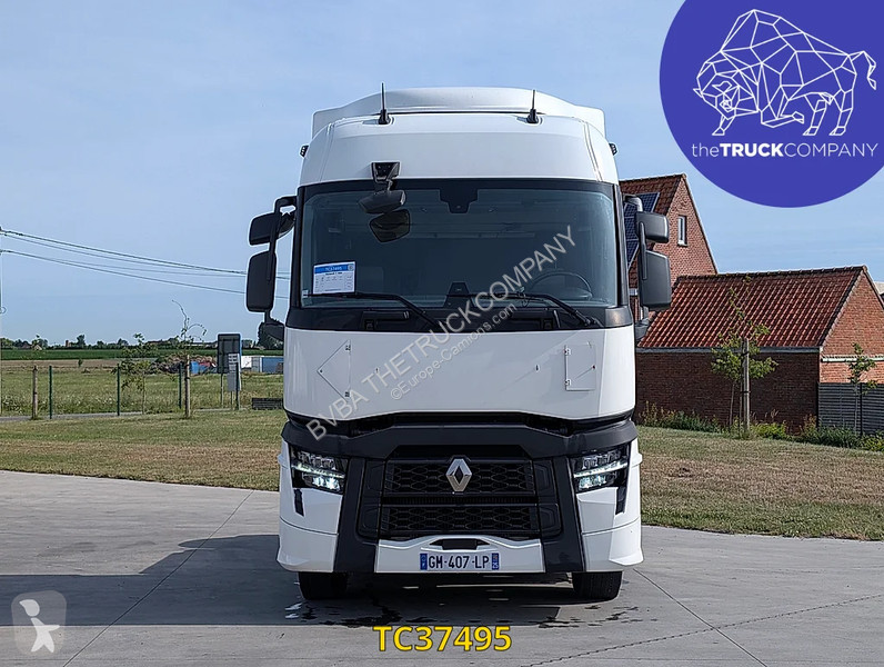 جرار Renault T 480