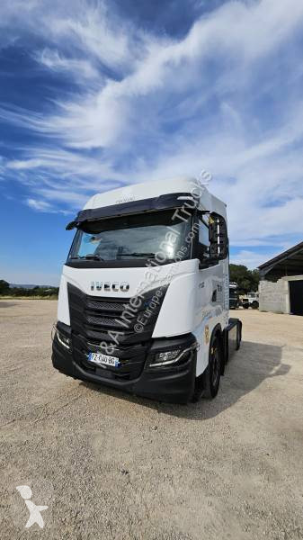 جرار Iveco