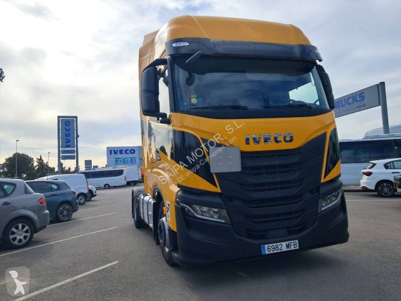 جرار Iveco