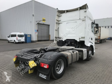 Влекач DAF 480 XFn FT 4X2