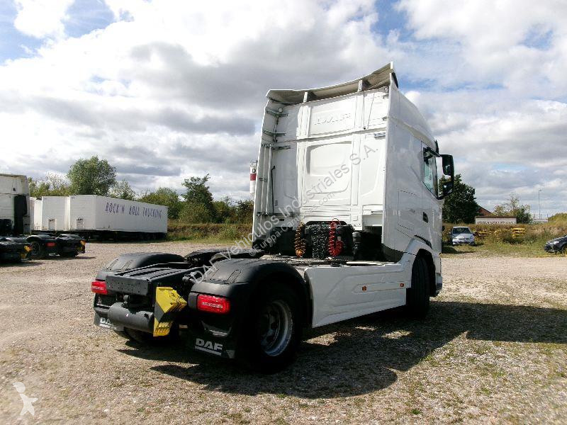 جرار DAF XG  FT 4X2