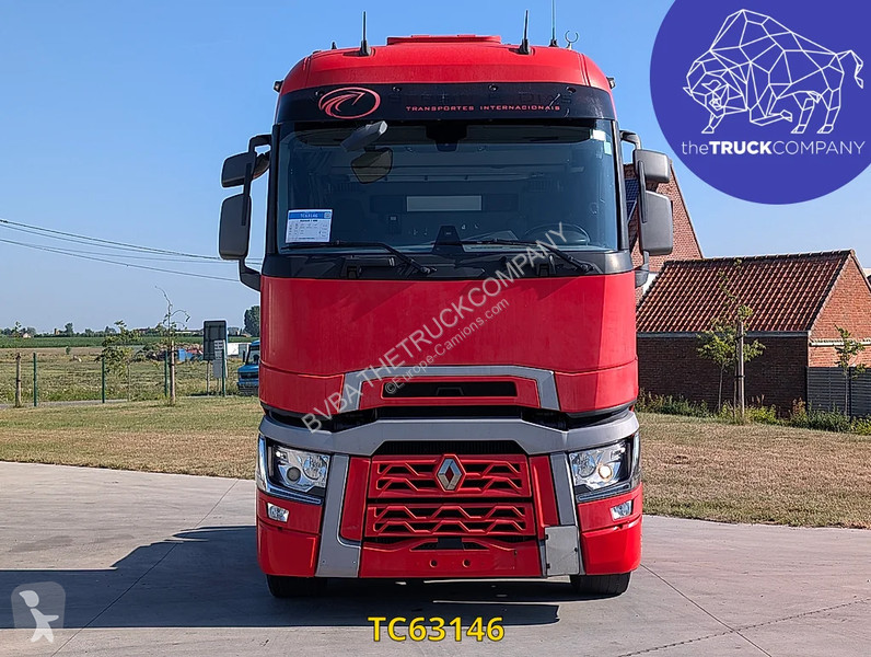 جرار Renault T 480