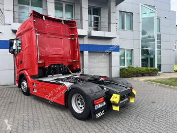 Влекач DAF 480 XG FT 4X2