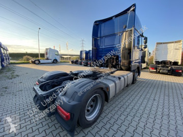 Влекач DAF 480 XF FT LOW DECK 4X2