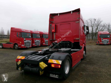 Влекач DAF