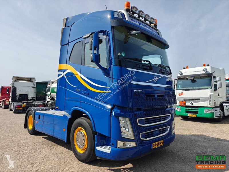 Volvo FH 460 4x2 GlobeTrotter Euro 6C - TOP! -...