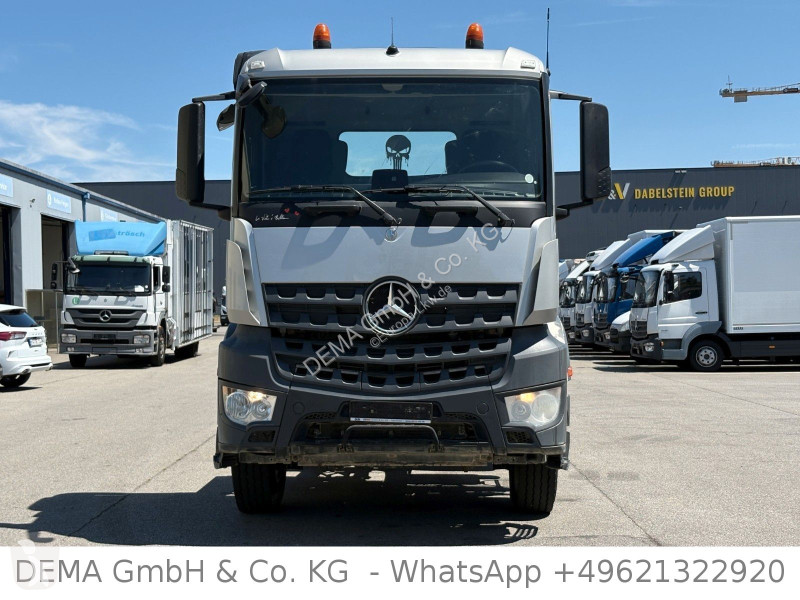 جرار Mercedes...