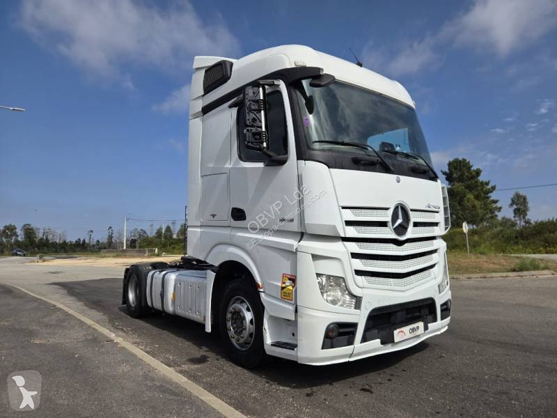 جرار Mercedes