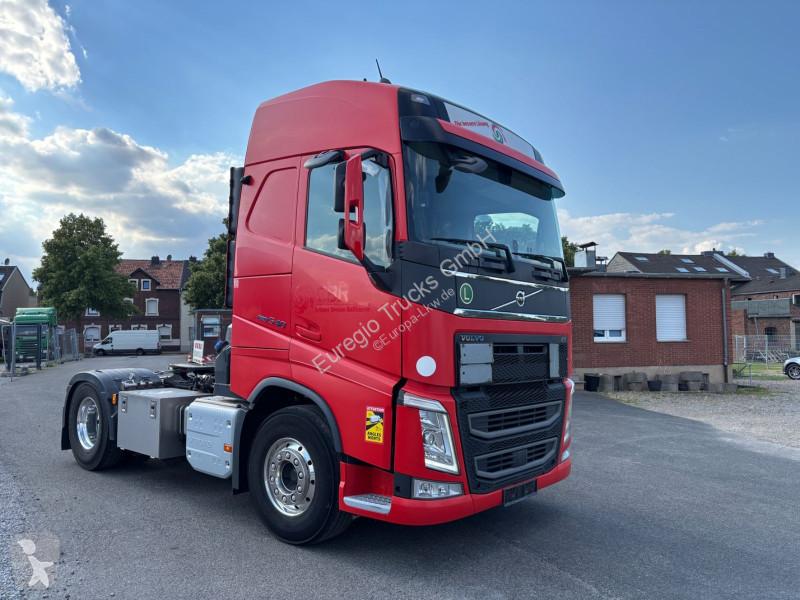 Volvo Globetrotter/ADR/Kompressor/Tankhydr...
