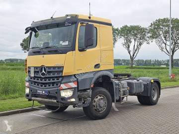Влекач Mercedes