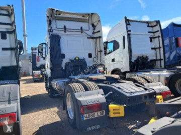 Влекач Iveco S-WAY 460