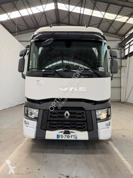 جرار Renault T480