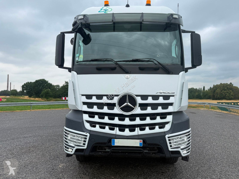جرار Mercedes 2051 HAD 4x4 Retarder / NEW ENGINE