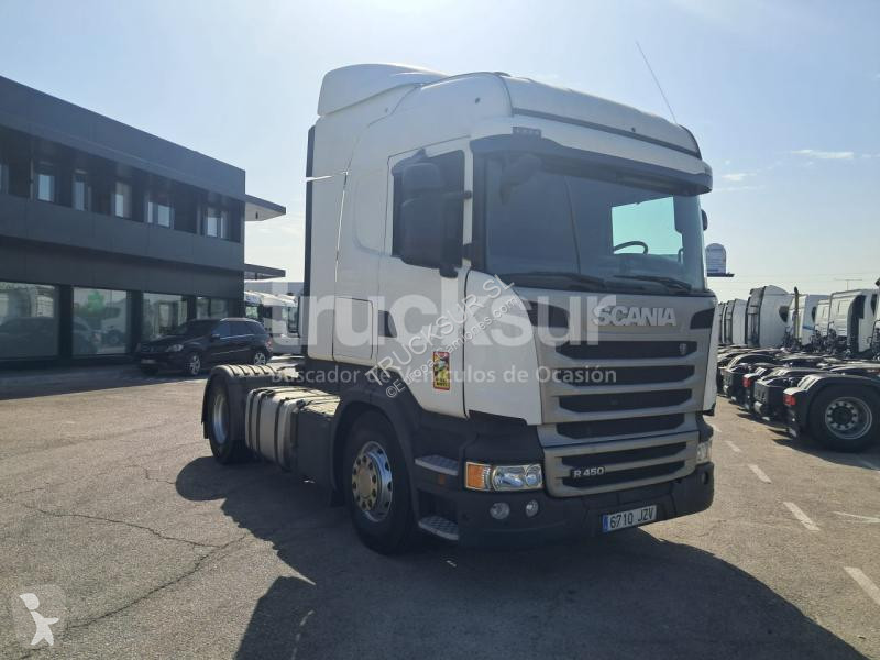 جرار Scania