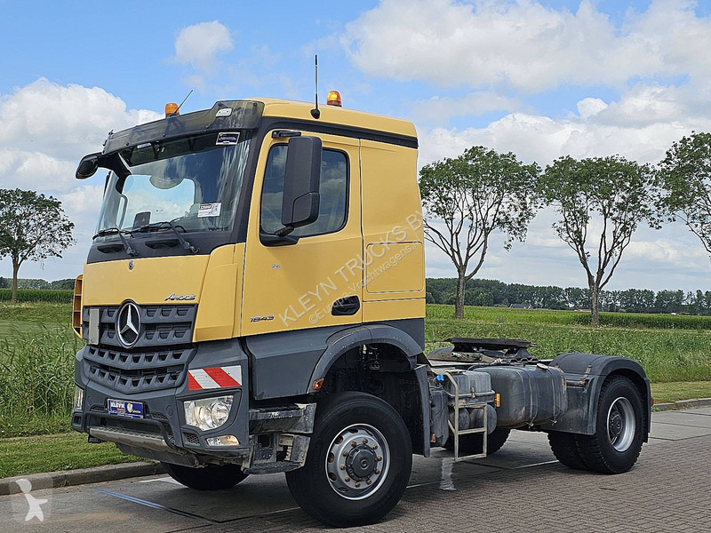 جرار Mercedes AROCS 2043 AS 4X4 ALLRAD