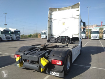 Cabeza tractora DAF