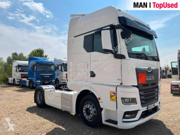 جرار منتجات خطرة / adr MAN