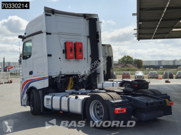 Traktor Mercedes