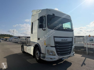 Traktor DAF