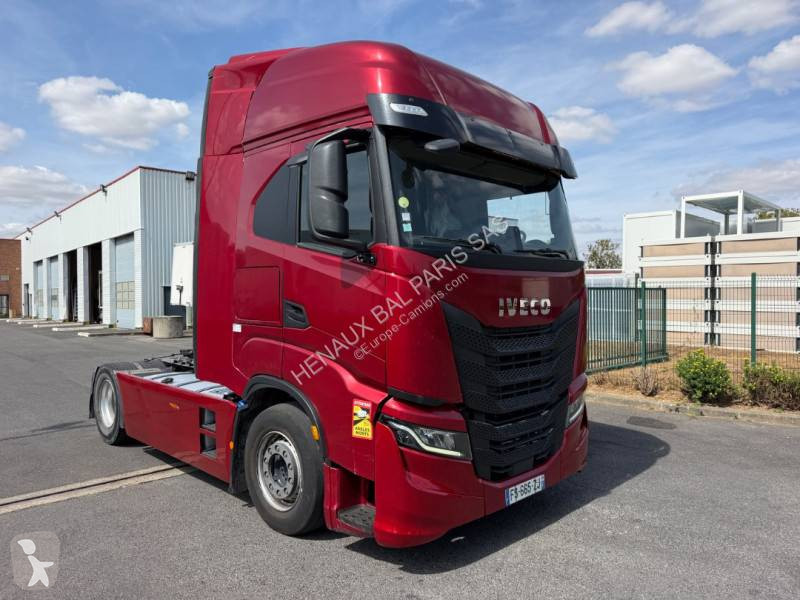 Iveco  tractor unit