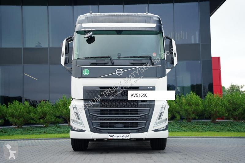 Cap tractor Volvo I-SHIFT